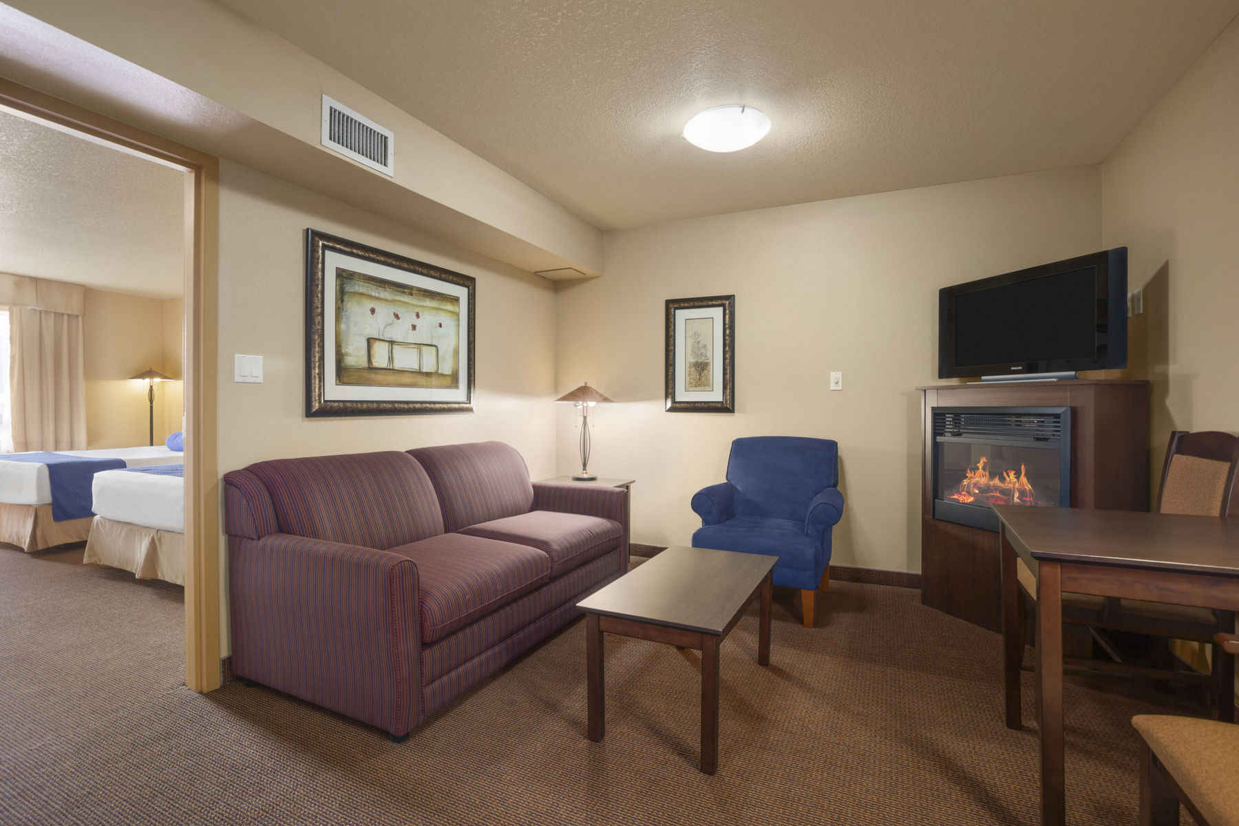 Grande Cache Inn & Suites Exteriér fotografie